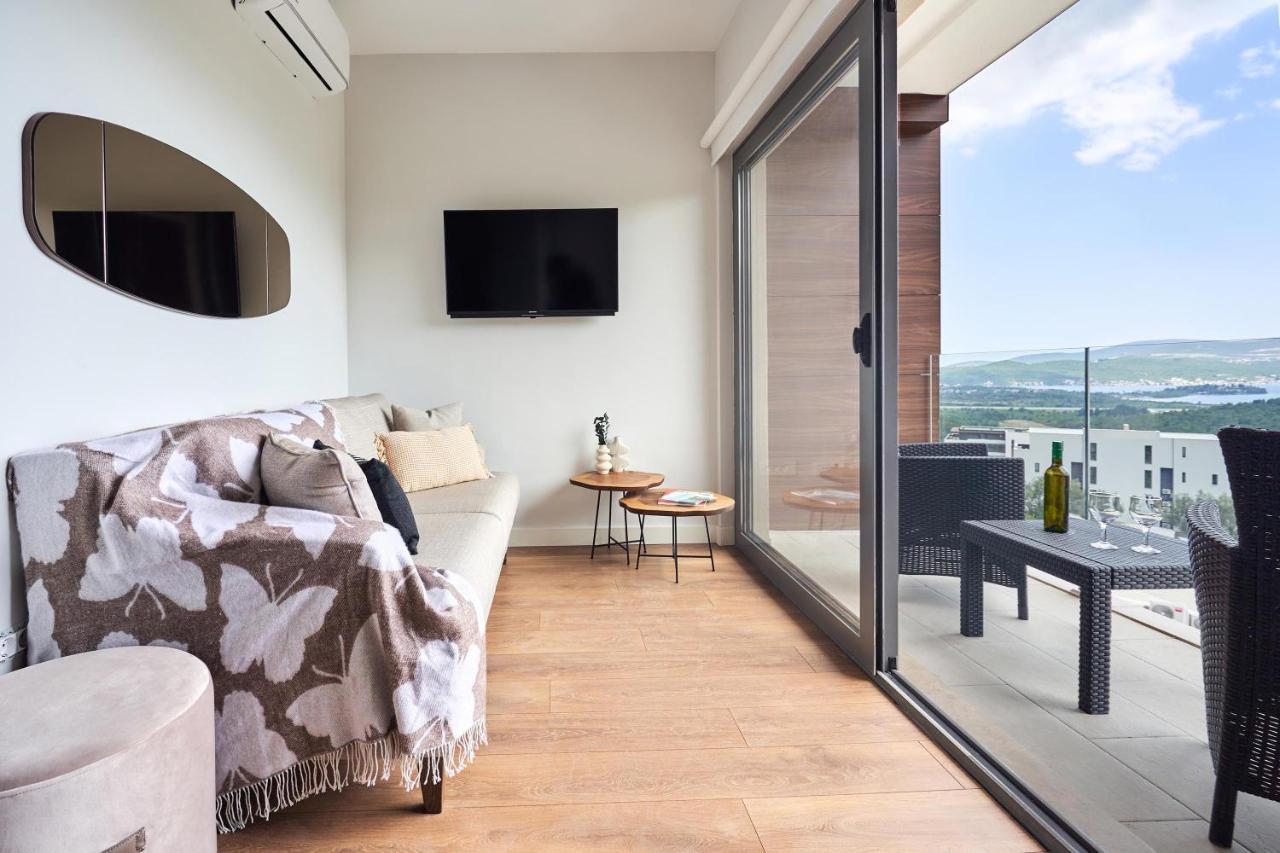 Casa Montenegro Residence ティヴァト エクステリア 写真
