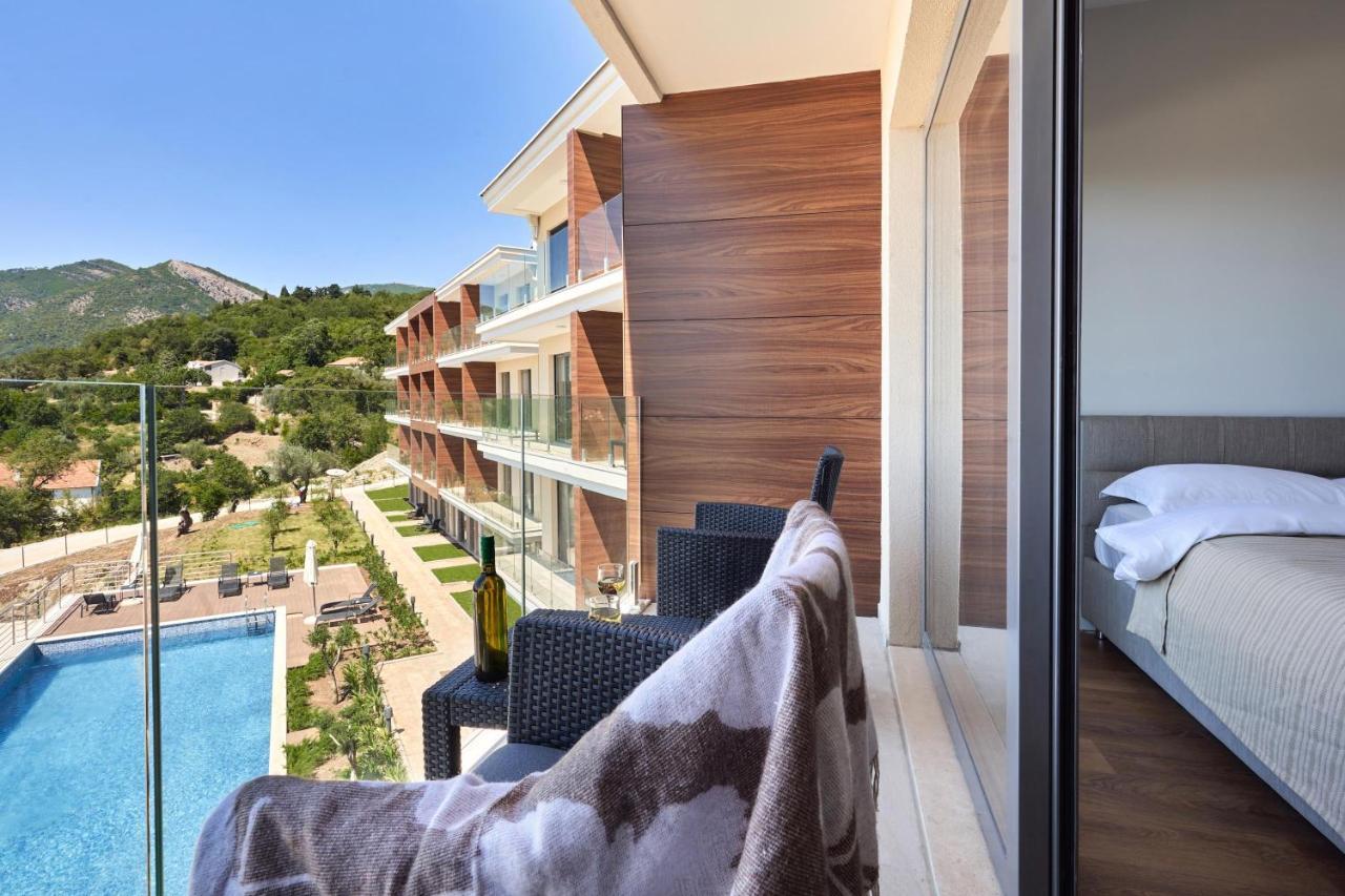 Casa Montenegro Residence ティヴァト エクステリア 写真