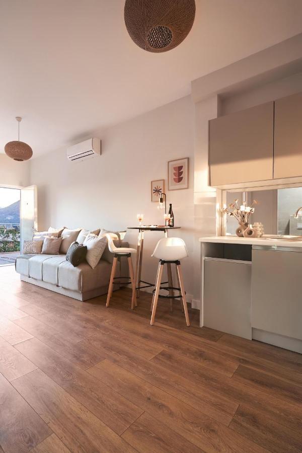 Casa Montenegro Residence ティヴァト エクステリア 写真