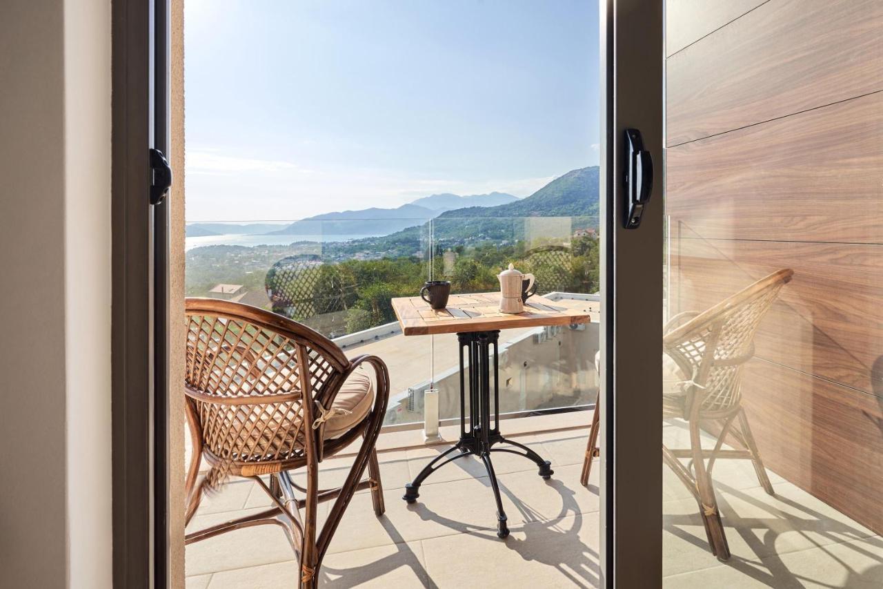 Casa Montenegro Residence ティヴァト エクステリア 写真