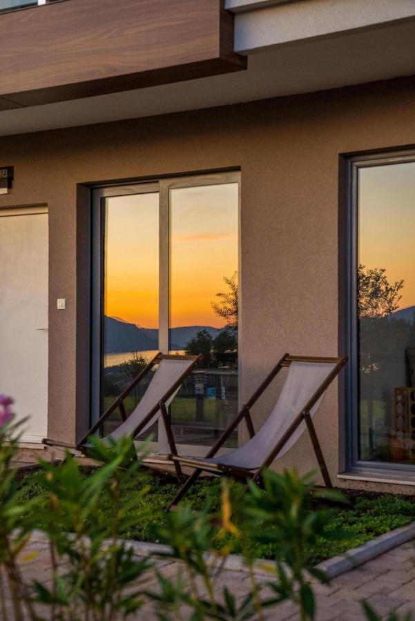 Casa Montenegro Residence ティヴァト エクステリア 写真