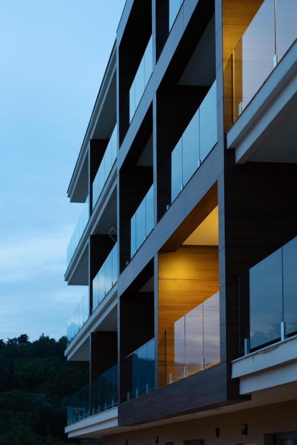 Casa Montenegro Residence ティヴァト エクステリア 写真